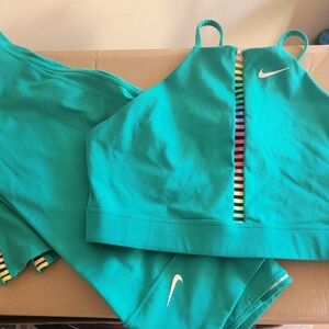 Nike Turquoise Activewear Set with Rainbow Detail
